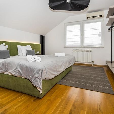Art Of Living Luxury Suite Three Sarajevo Exterior photo